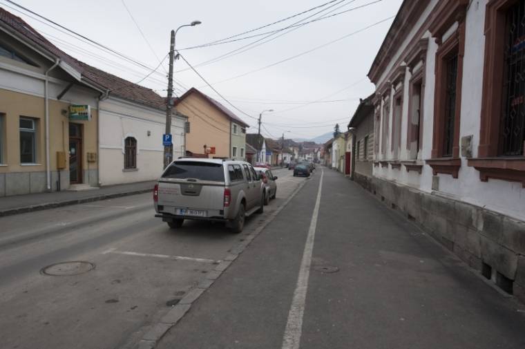 Névtáblák készülnek, Vörösmarty lett a Rebreanu utca