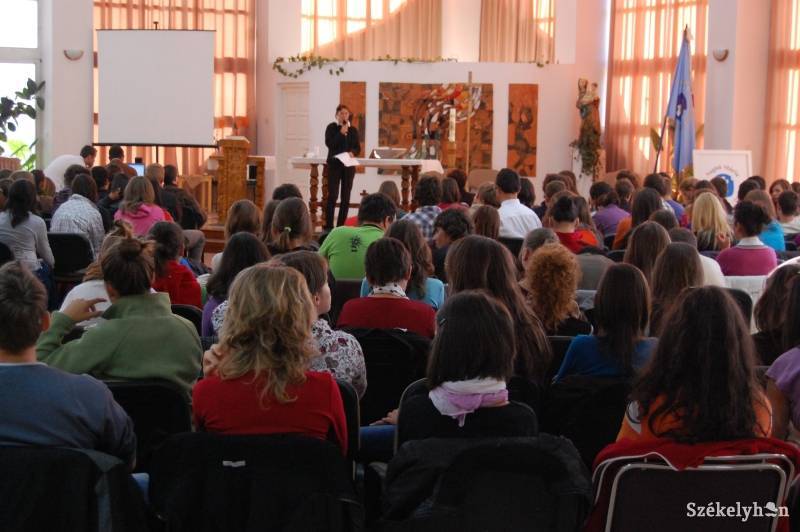 &bullet;  Fotó: Iochom Zsolt