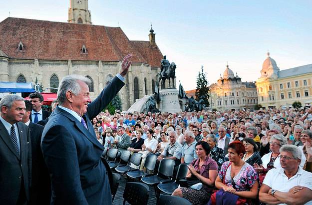 Meghívást kapott Schmitt Pál az SZNT gyűlésére