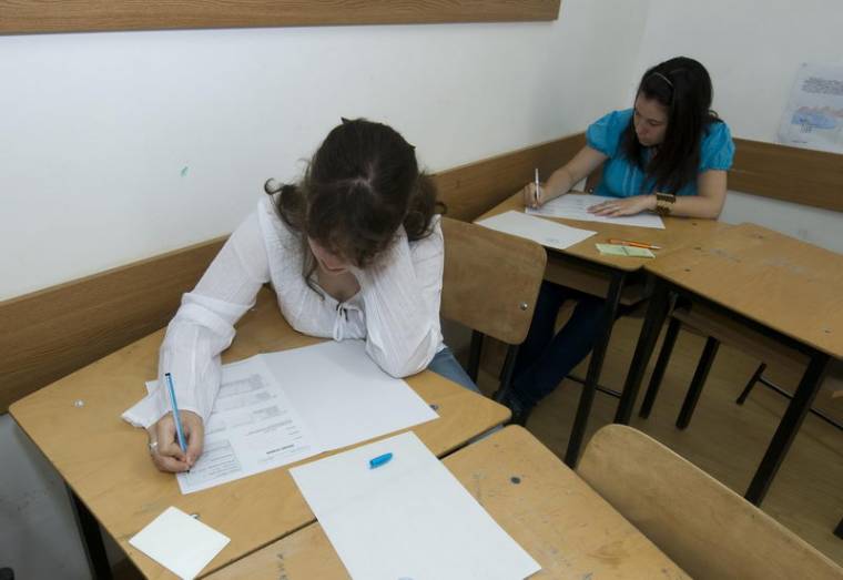 Közepes nehézségű matekvizsga