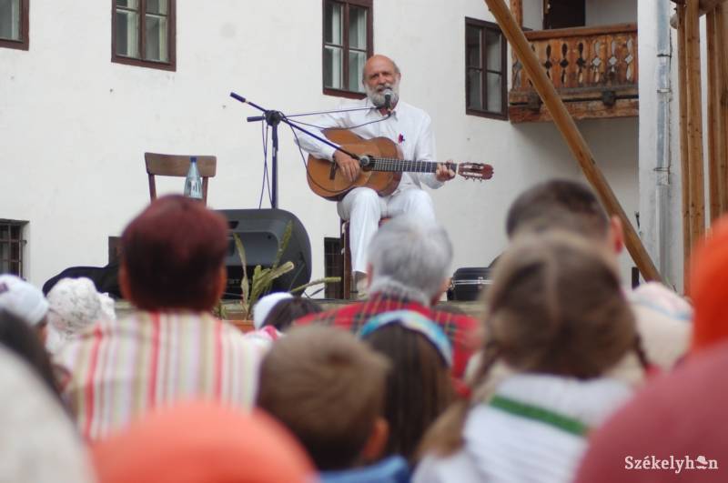 •  Fotó: Iochom Zsolt