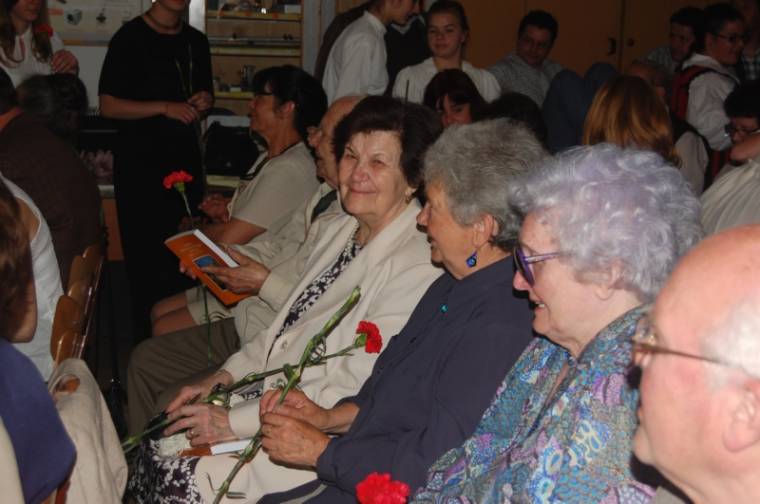 A nyugdíjas pedagógusokat köszöntötték