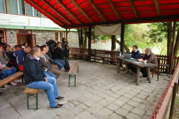 Központ a fiatalokért Tusnádfürdőn