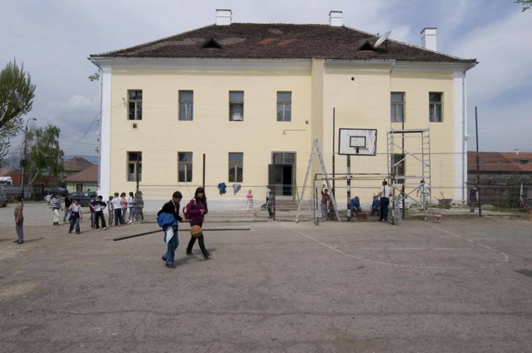 Új köntösben az iskola