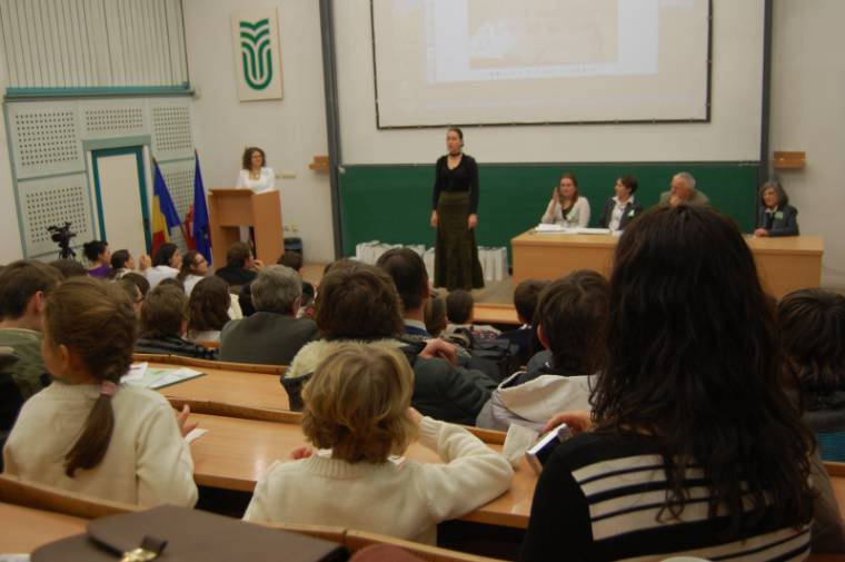Nyílt Esettanulmány Verseny a Sapientián
