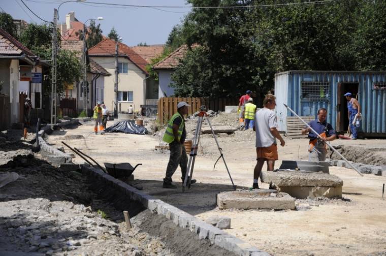 Az akadályok ellenére halad a lakónegyedi rendezés