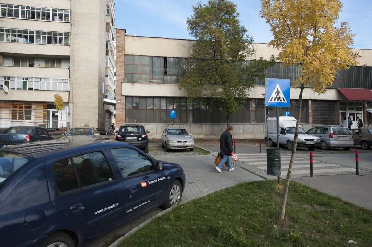 Meleg víz továbbra is csak fűtés nélkül