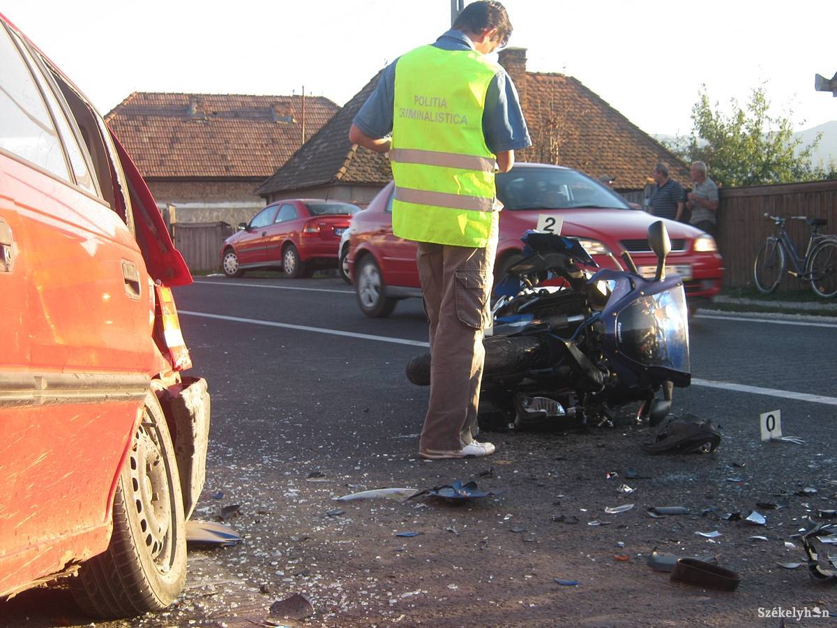 &bullet;  Fotó: Pinti Attila