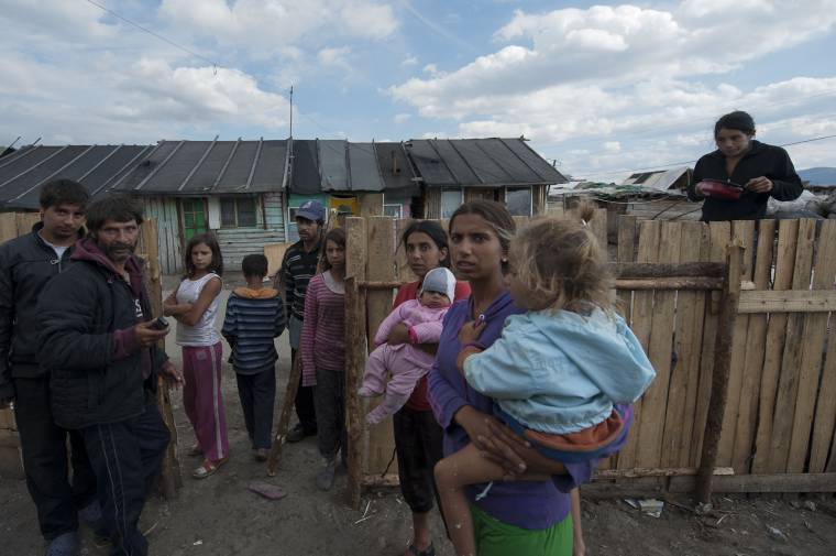 Rendőri túlkapásra panaszkodnak a somlyói cigányok