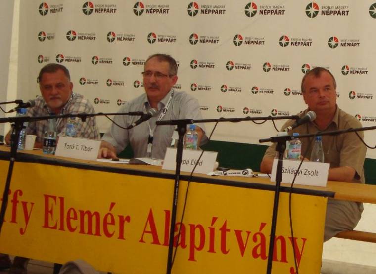 Szemtől szemben a Néppárttal
