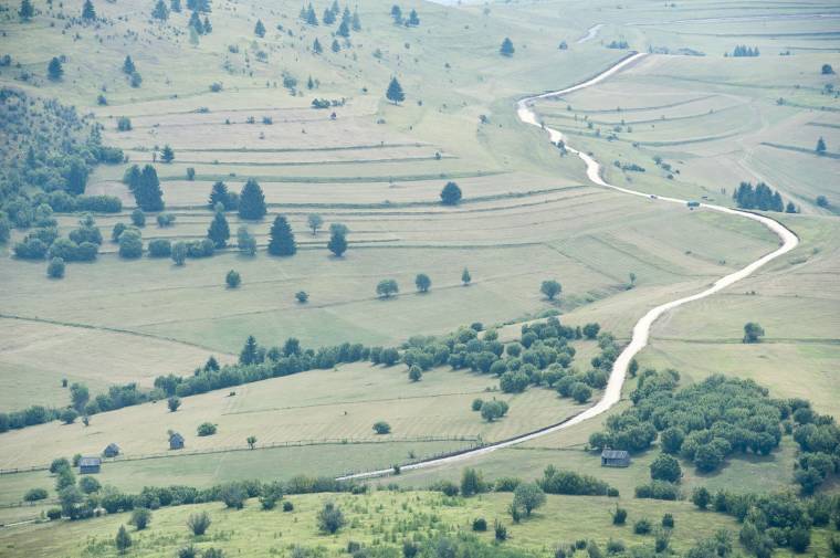 Rövidesen befejezik a mezei út felújítását