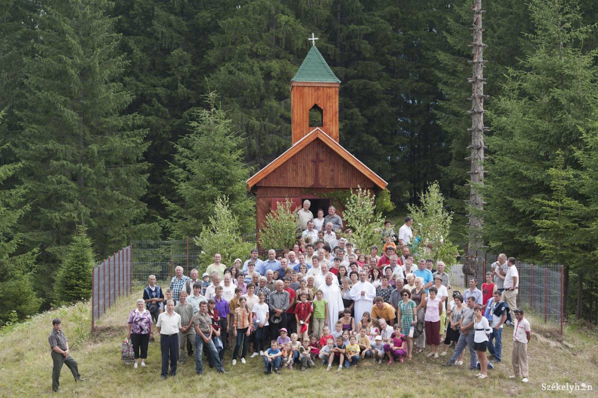 A barátostelepi Kármelhegyi Boldogasszony kápolna. Archív •  Fotó: Kristó Róbert