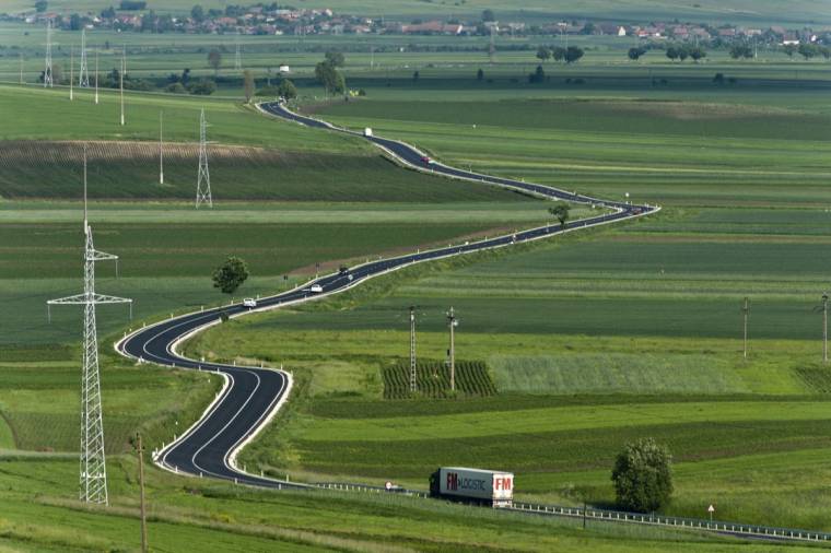 Egy nagyívű elképzelés szerint gyorsforgalmi út szeli majd át Székelyföldet