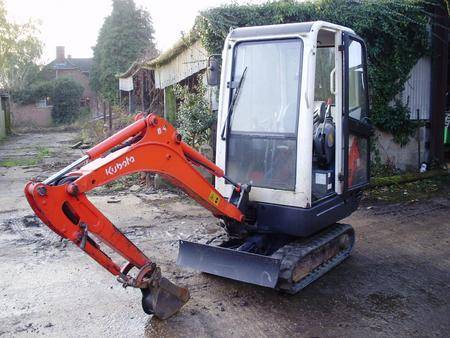 Lánctalpas minikotrót loptak