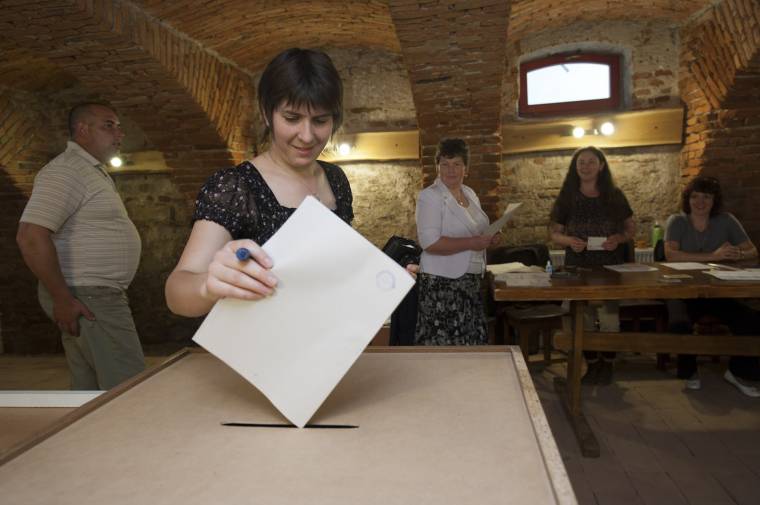 Augusztusban indul a külhoniak választási regisztrációja