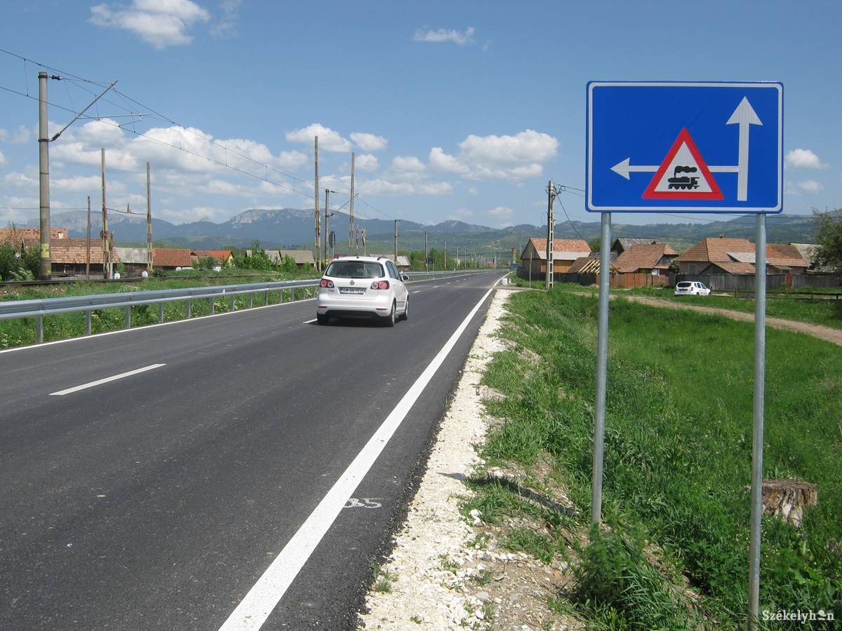 &bullet;  Fotó: Pinti Attila