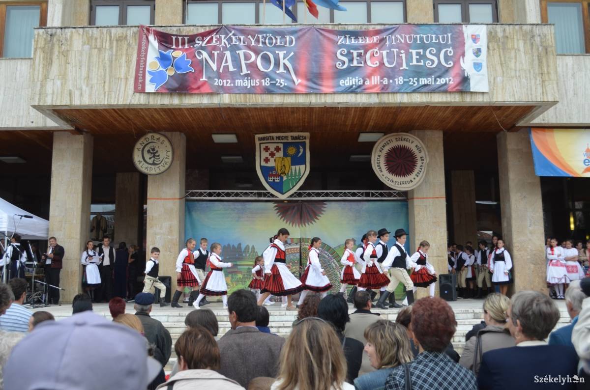 •  Fotó: Iochom Zsolt