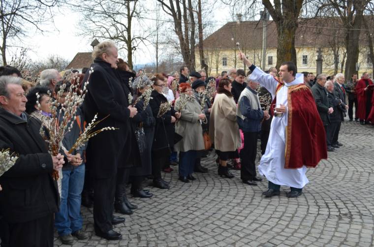 Dicsőséges bevonulás: virágvasárnappal megkezdődik a nagyhét