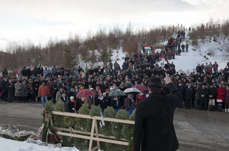 Székely–lengyel ünnepség a Nyerges-tetőn