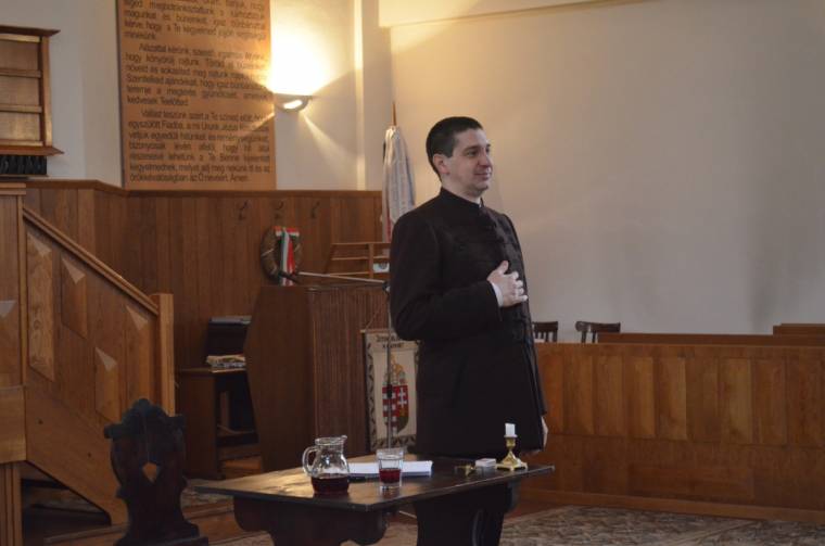 Szórványban és külföldi turnén a Mustármag