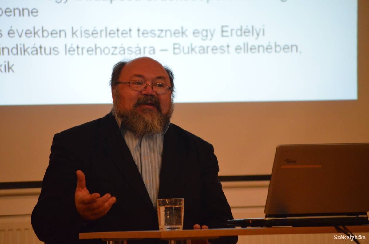 &bullet;  Fotó: Iochom Zsolt