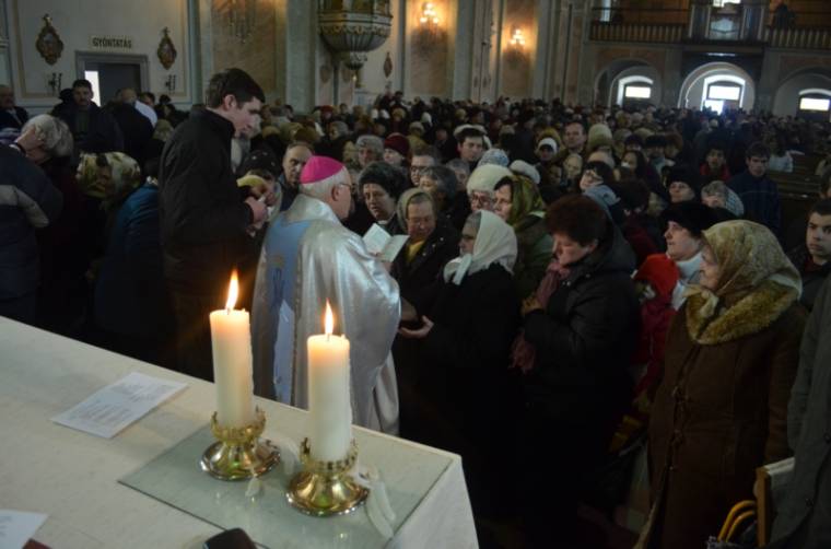 Idősek és betegek zarándoklata Csíksomlyóra