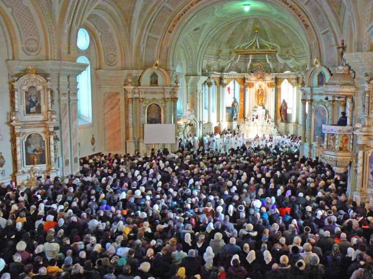 Idén is betegek és idősek zarándokolnak Csíksomlyóra