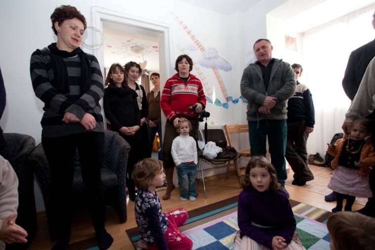 Otthon a család megtartó erejéért