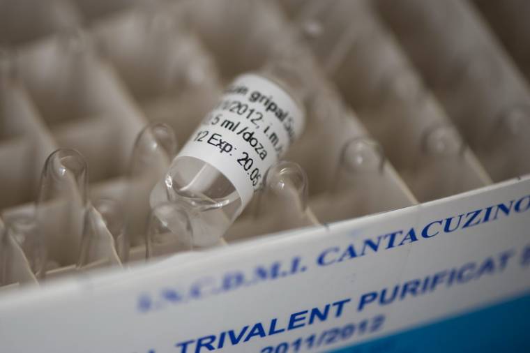 Leállították az influenza elleni védőoltást