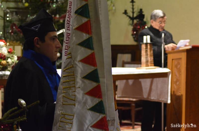 &bullet;  Fotó: Iochom Zsolt