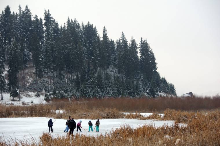 Egyre kevesebben a Suta-tónál