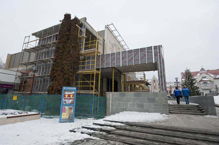 Kultúrközpont lesz a csíkszeredai filmszínházból