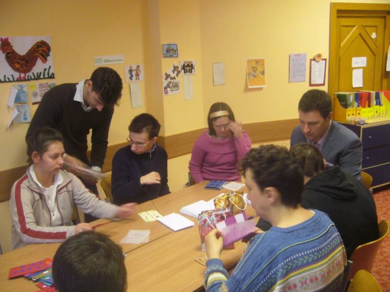 Névre szóló mézeskalácsot kaptak