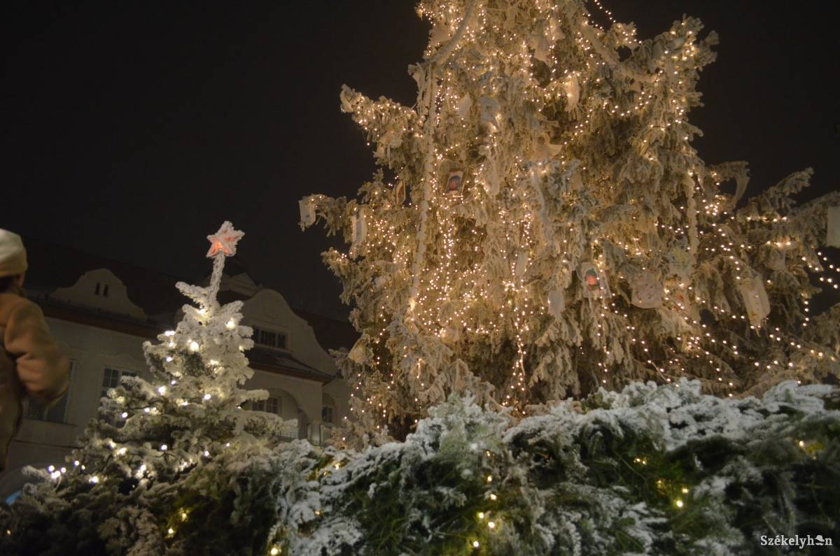 &bullet;  Fotó: Iochom Zsolt