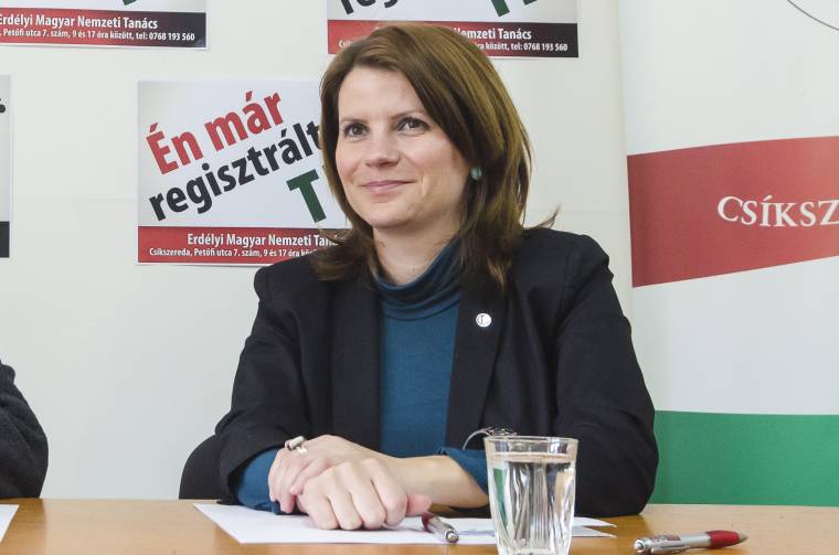 Az EMNT segítséget nyújt az erdélyi szavazatok eljuttatásához