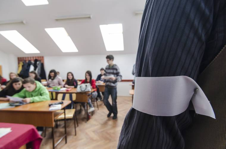 Japánsztrájk az „alkalmazhatatlan, szakmailag megalapozatlan” kormányrendelet miatt