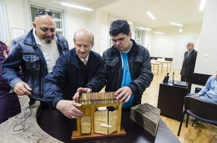 Új helyszínen a Láthatatlan Udvarhelyszék kiállítás