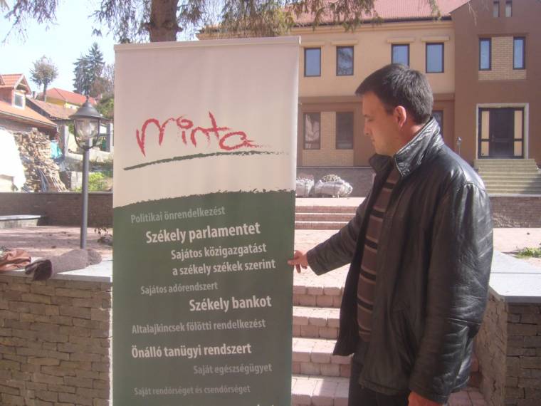 Szimpátiatüntetéseket szerveznek a Nagy Menetelés kapcsán