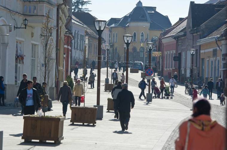 Szagos sétálóutca