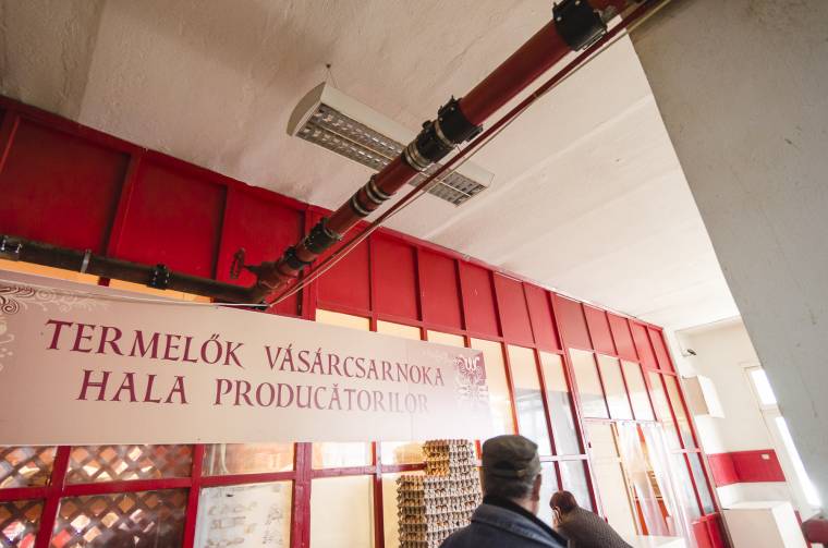 Felújítják a csíkszeredai piaccsarnok fűtésrendszerét
