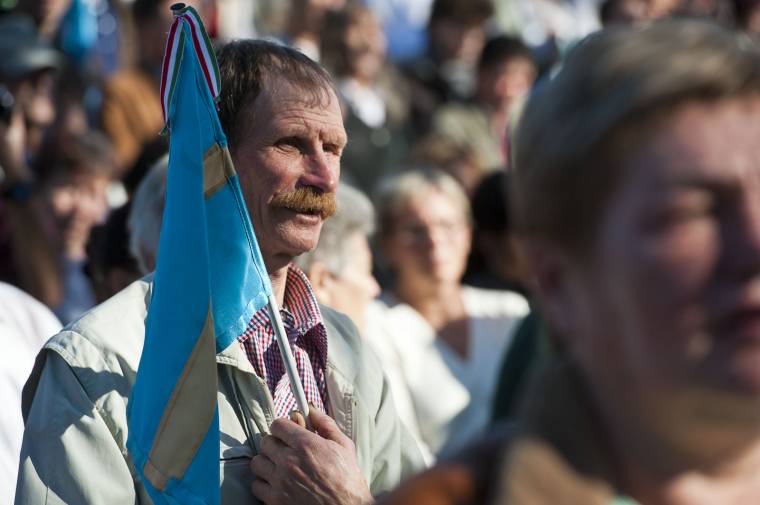 A román nemzeti ünnepen tüntetne az MPP