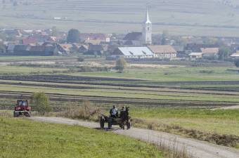 Aszfaltút készül Csíkszenttamás és Marosfő között