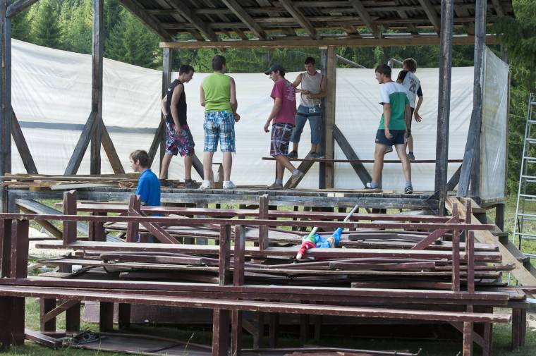 Ifitábor a Madarasi Hargitán