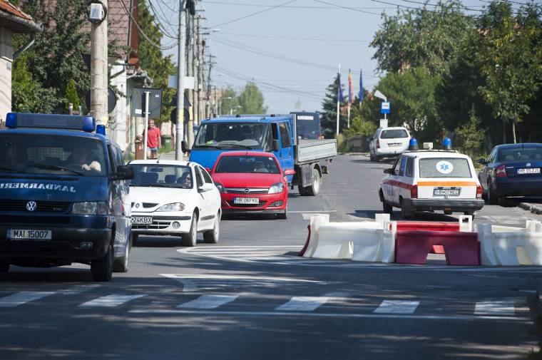 Kissé szűknek tűnik az új körforgalom