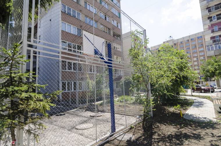 Felszerelték a kis kosárlabdapályát