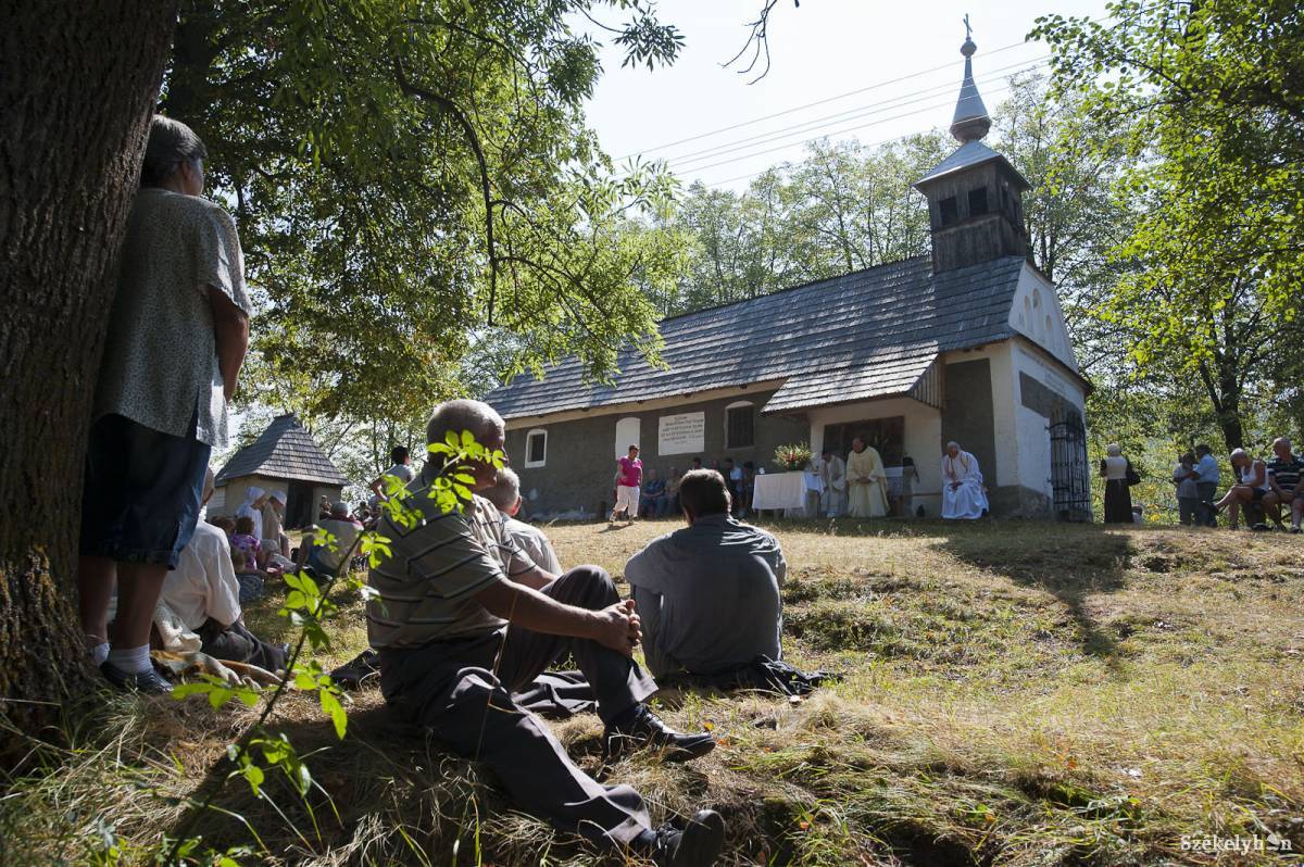 A Salvator-kápolnánál is búcsús szentmisét tartanak. Archív •  Fotó: Kristó Róbert