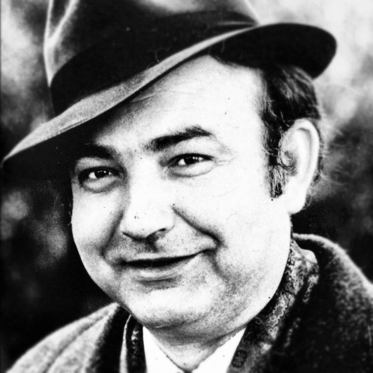 Elhunyt Barabási László történész