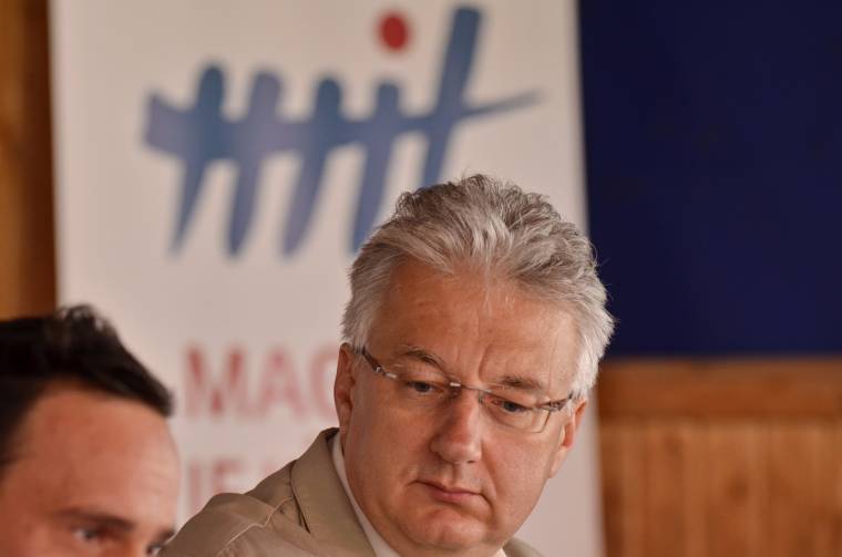 Bukarest kitámadta a Tusványost