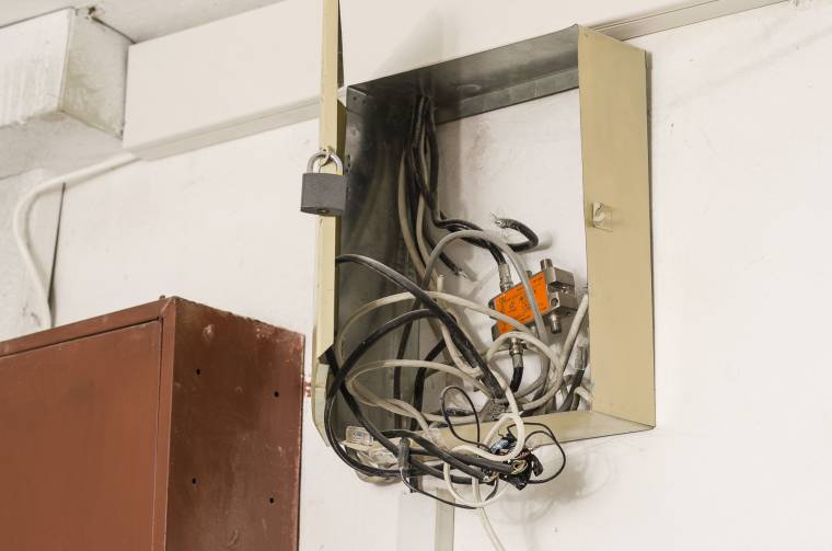 Régi vezetékeit cseréli a UPC Gyergyószentmiklóson