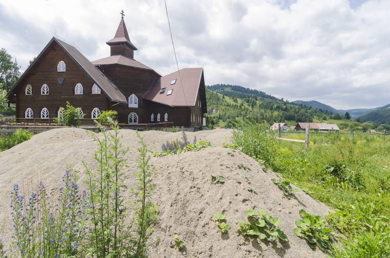 Új tornaterme lesz a gyimesfelsőloki iskolának